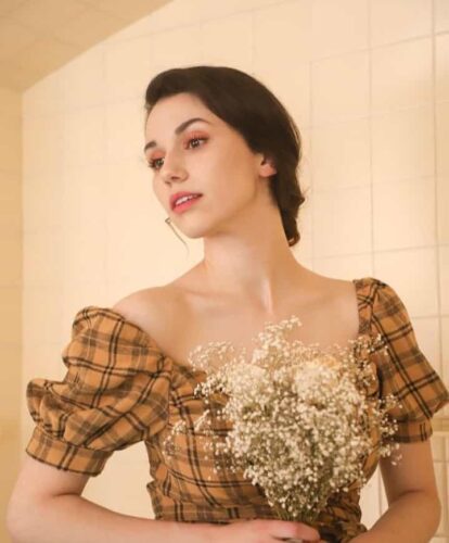 Grace Fulton Net Worth, Age, Family, Boyfriend, Biography, and More